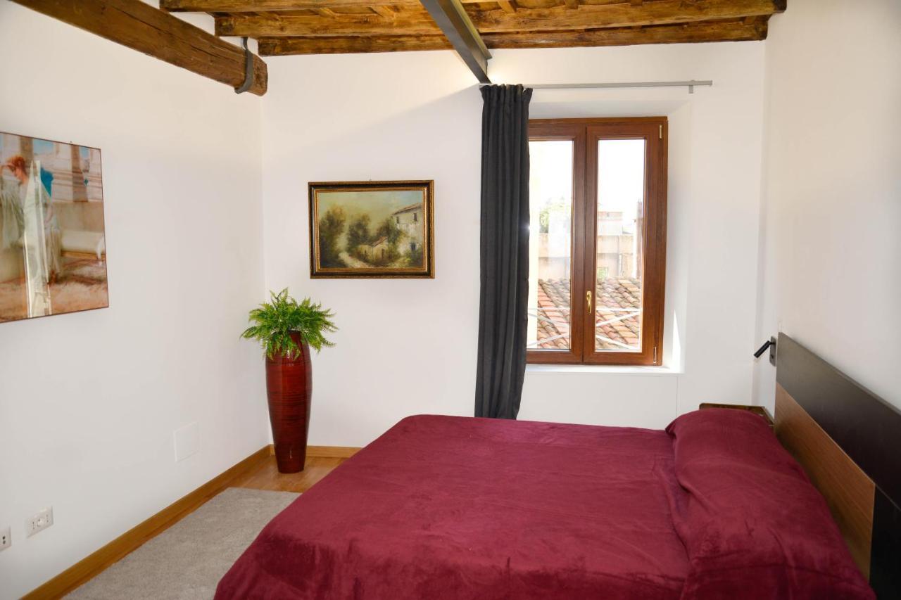 Fidia Palace Marco Aurelio'S Apartment Colosseo Рим Екстериор снимка